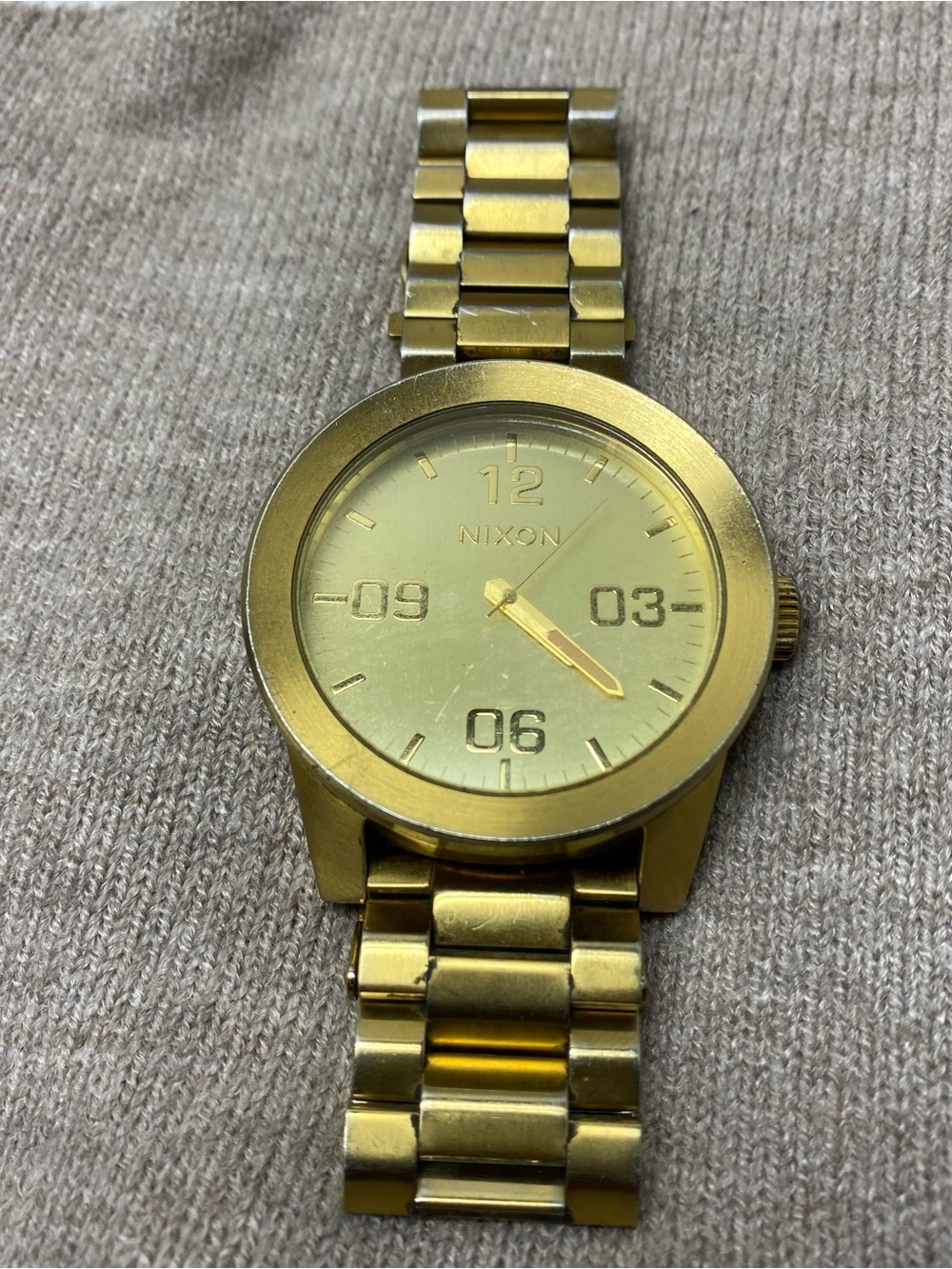 Nixon “Take Charge” Corporal SS A346. 100m Water Resistant Men’s Watch *NEED BAT